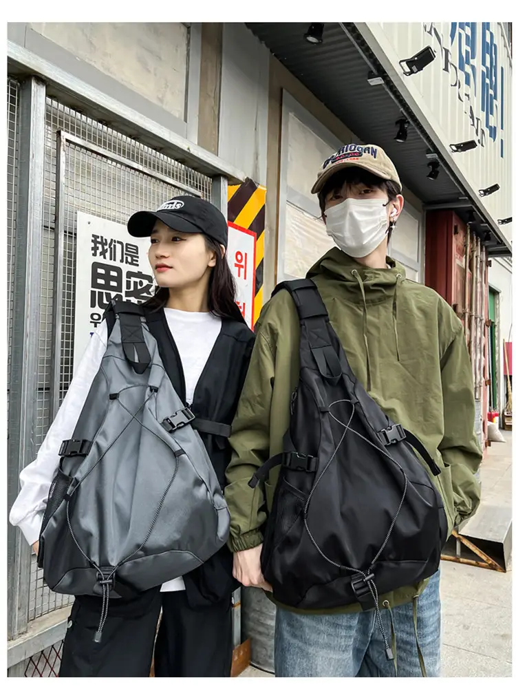 Men Women Crossbody Bag Large Capacity Tooling Fashion — feature 1