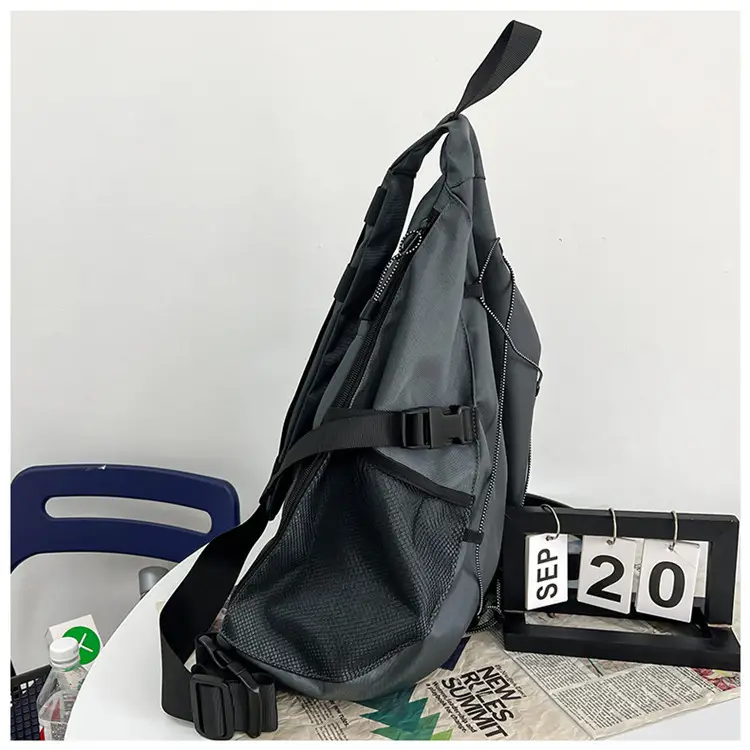 Men Women Crossbody Bag Large Capacity Tooling Fashion — feature 19