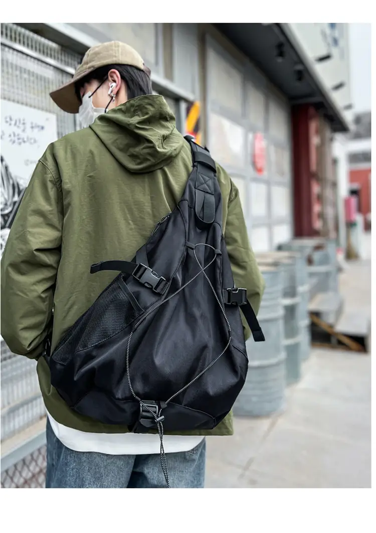 Men Women Crossbody Bag Large Capacity Tooling Fashion — feature 3