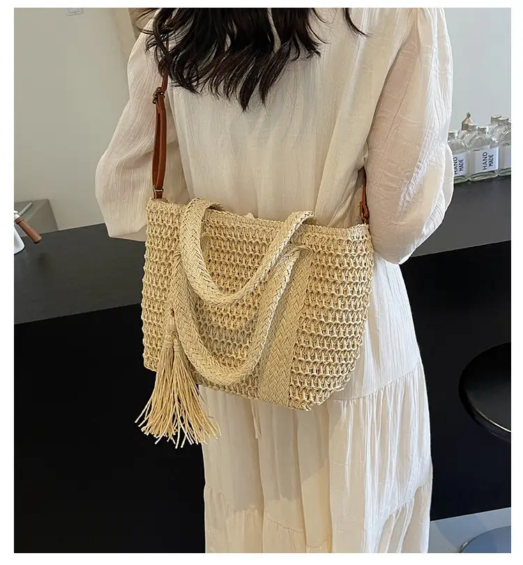 Women's Straw Woven Shoulder Bag Niche Design 2024 — feature 1
