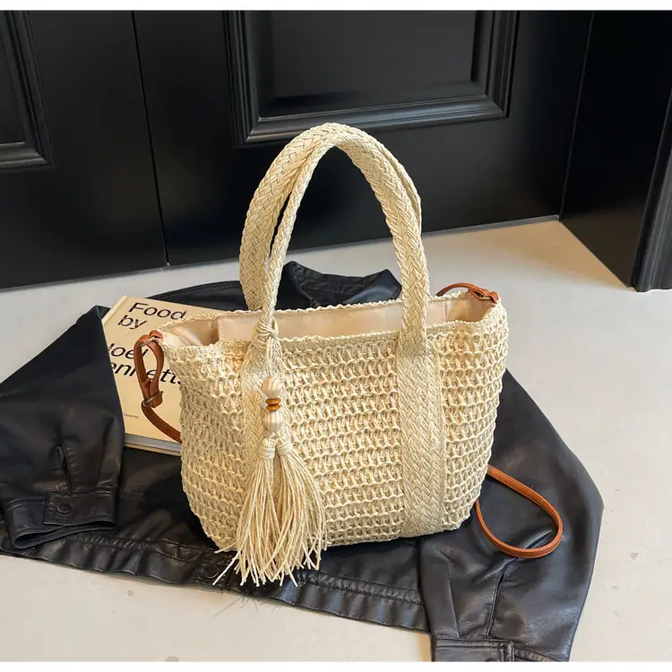 Women's Straw Woven Shoulder Bag Niche Design 2024 — feature 13