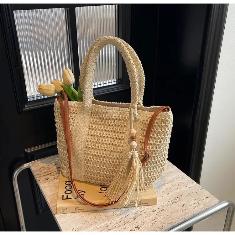 Women's Straw Woven Shoulder Bag Niche Design 2024 — feature 19