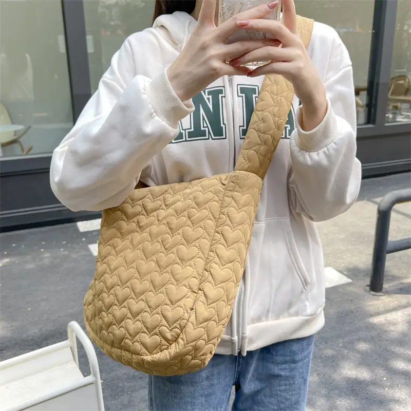 Japanese Quilted Heart Cotton Crossbody Bag for Women — feature 21