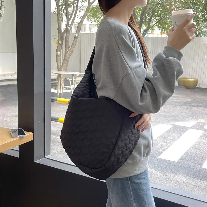 Japanese Quilted Heart Cotton Crossbody Bag for Women — feature 41