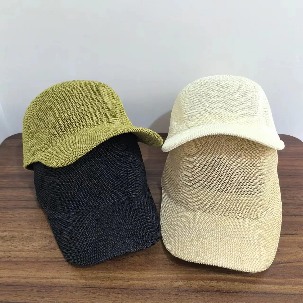 Men Women Sunscreen Cap Straw White Black — feature 1