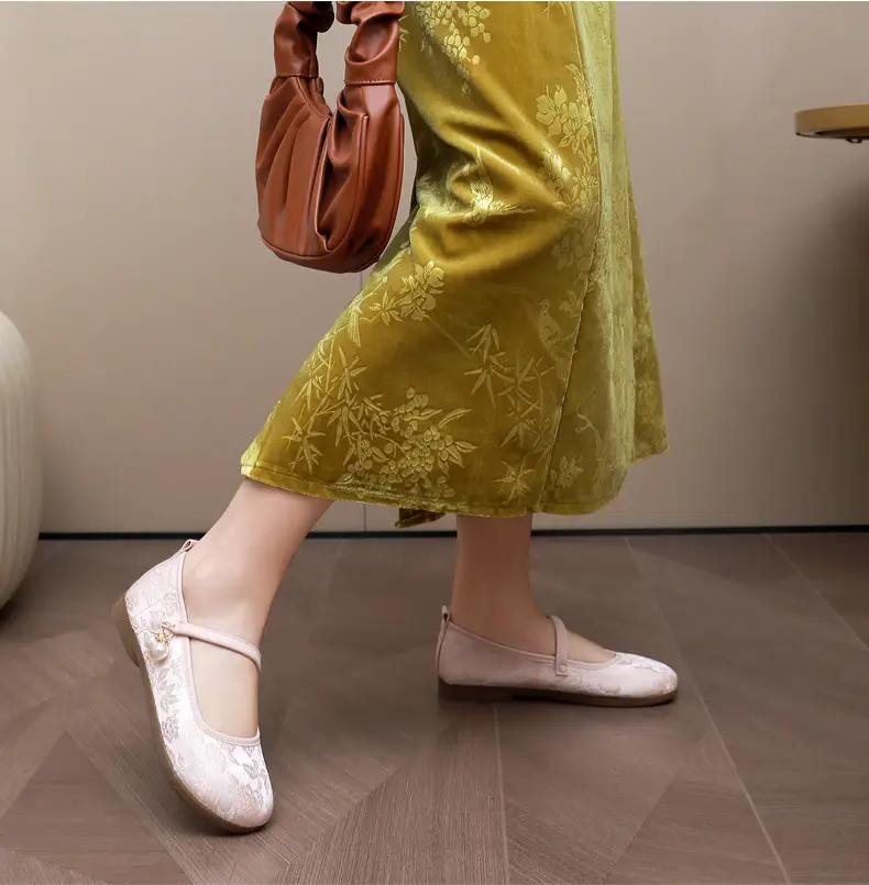 New Chinoiserie National Style Flats Shoes for Women, Comfortable Soft Sole Shallow Mouth Mary Jane Shoes, Ancient Style Han Dynasty Shoes, Old Beijing Cloth Shoes — feature 19