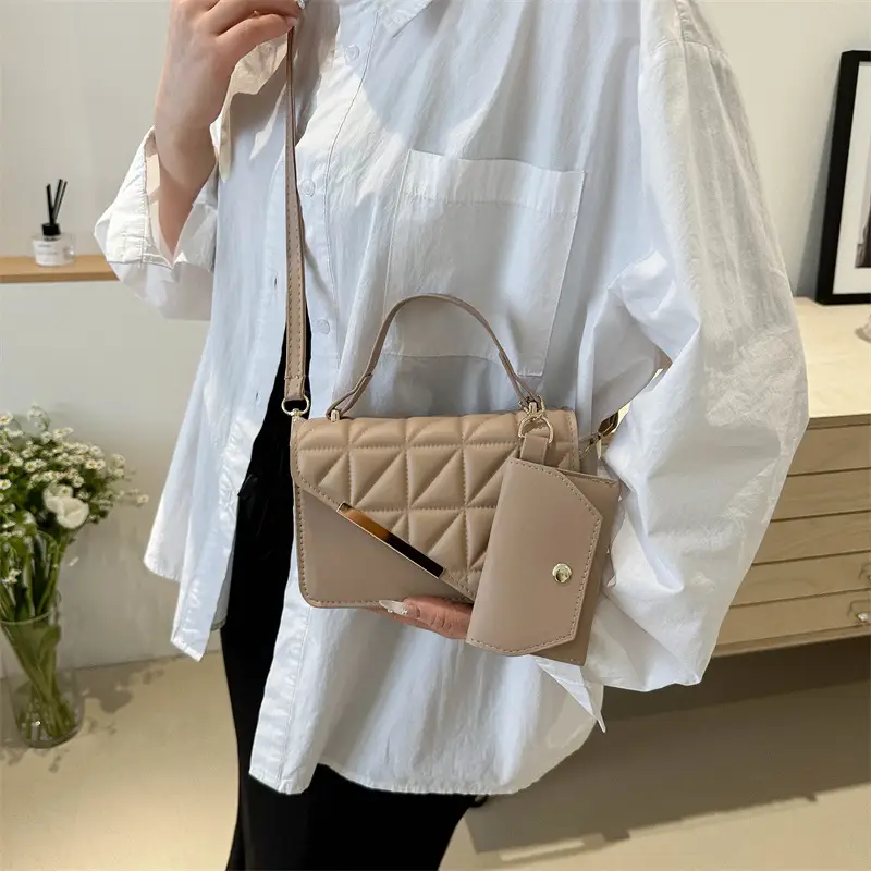 Women's White Diamond Plaid Shoulder Crossbody Bag - Image 6
