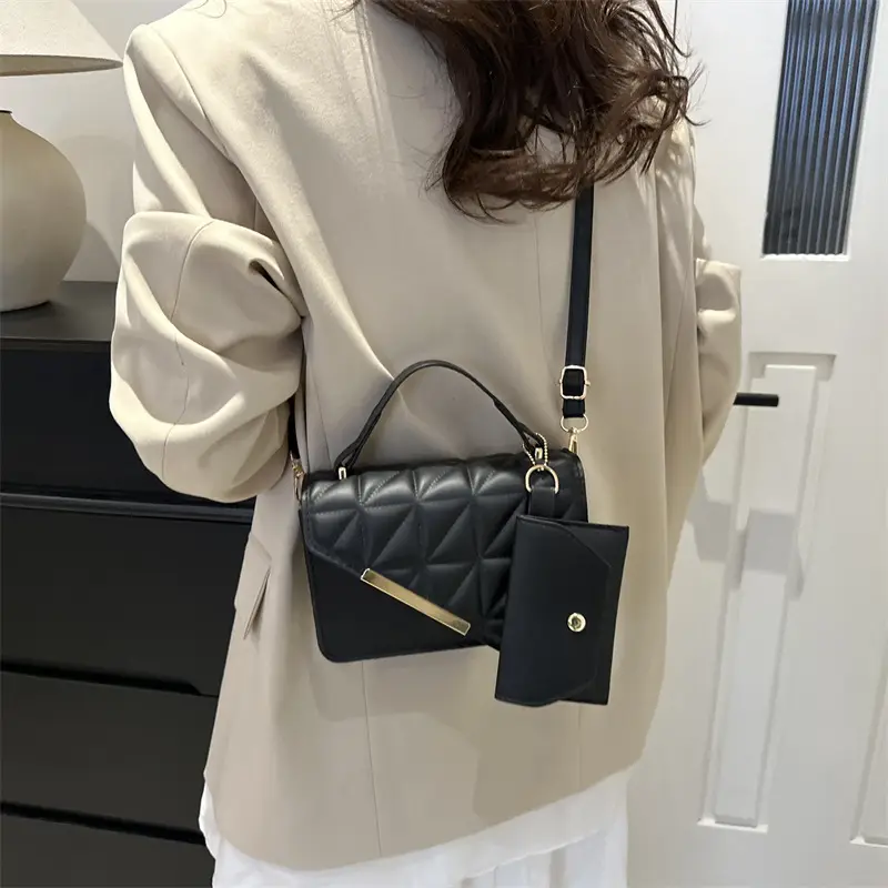 Women's White Diamond Plaid Shoulder Crossbody Bag - Image 7