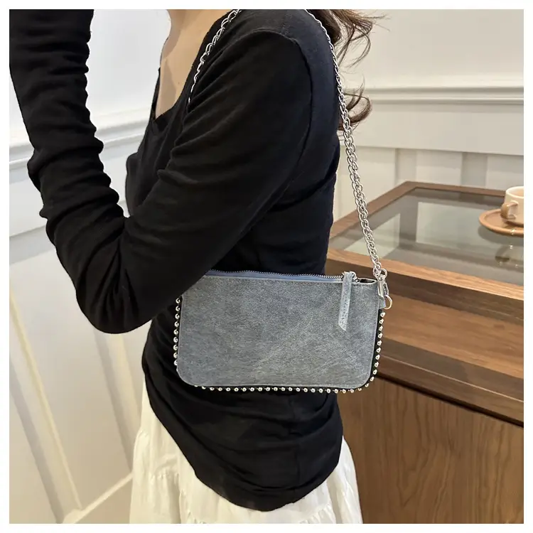 Black Korean Style Crossbody Bag for Women 2024 — feature 24