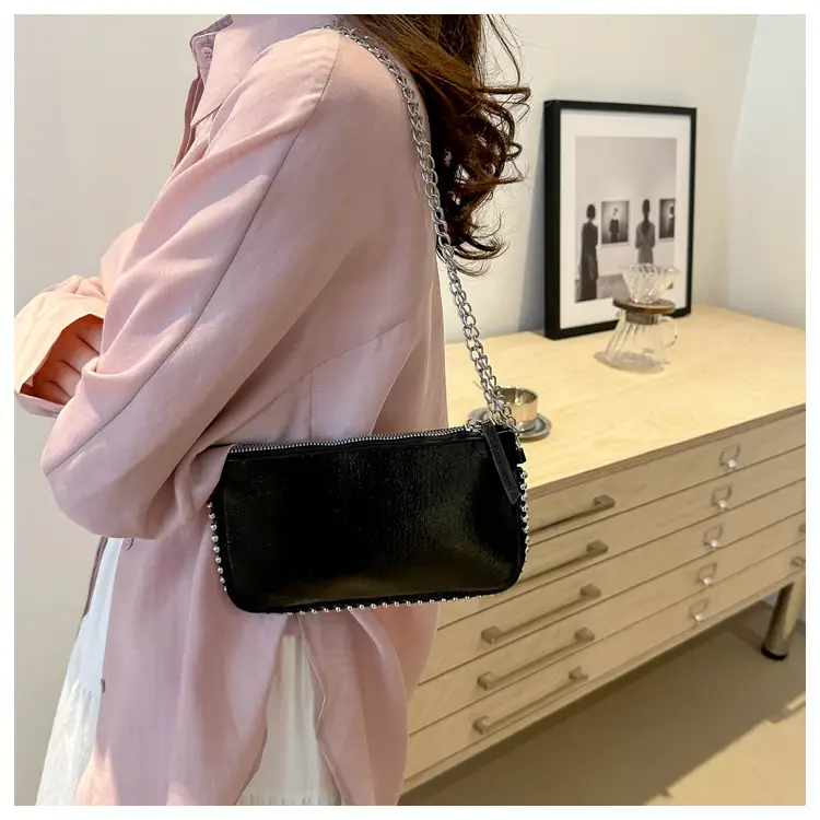 Black Korean Style Crossbody Bag for Women 2024 — feature 27