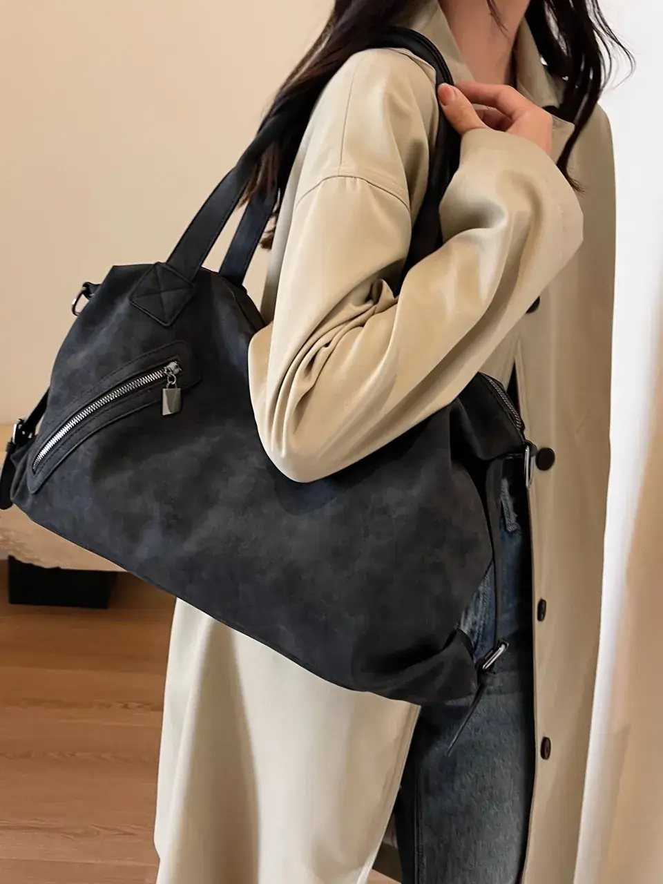 Fashion Women's Large Capacity Tote Bag Beige Suede