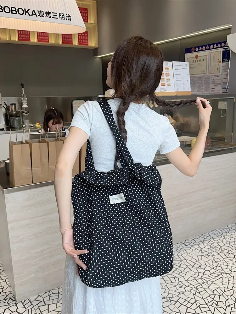 Women's Korean Ins Polka Dot Lace Bag Large Capacity Tote - Image 5
