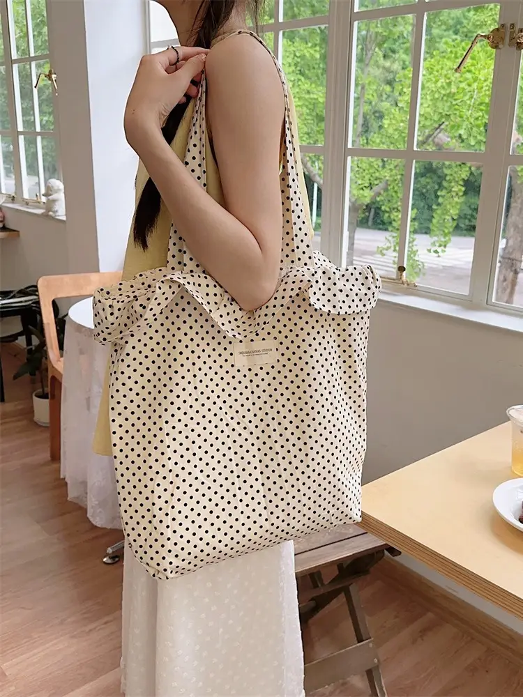 Women's Korean Ins Polka Dot Lace Bag Large Capacity Tote - Image 6