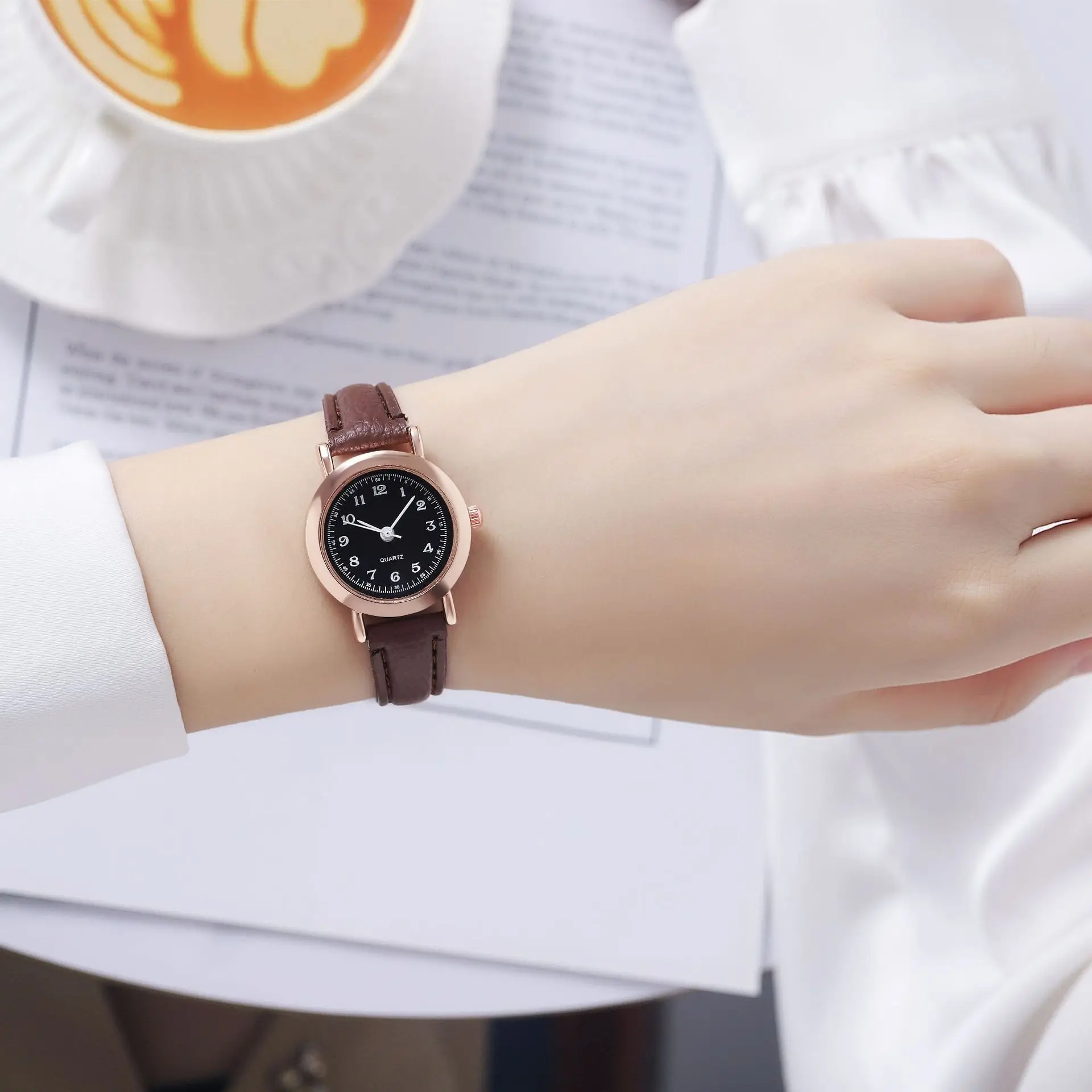 Korean Style Women's Watch Black Rose Gold Dial - Image 4