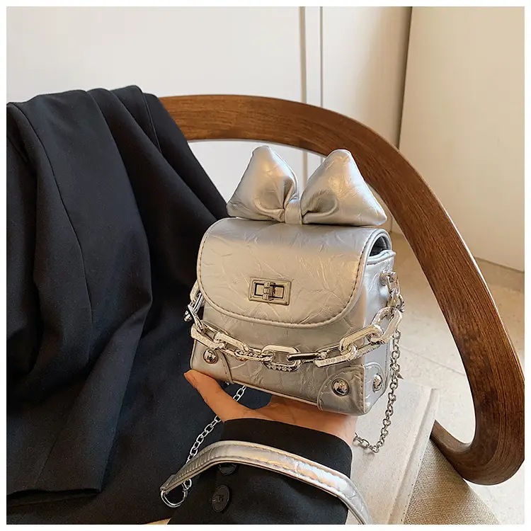 Stylish Bow Crossbody Bag for Girls 2025 — feature 15