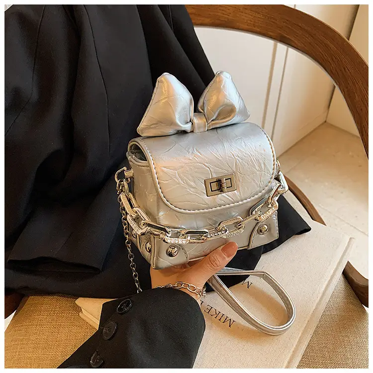 Stylish Bow Crossbody Bag for Girls 2025 — feature 16