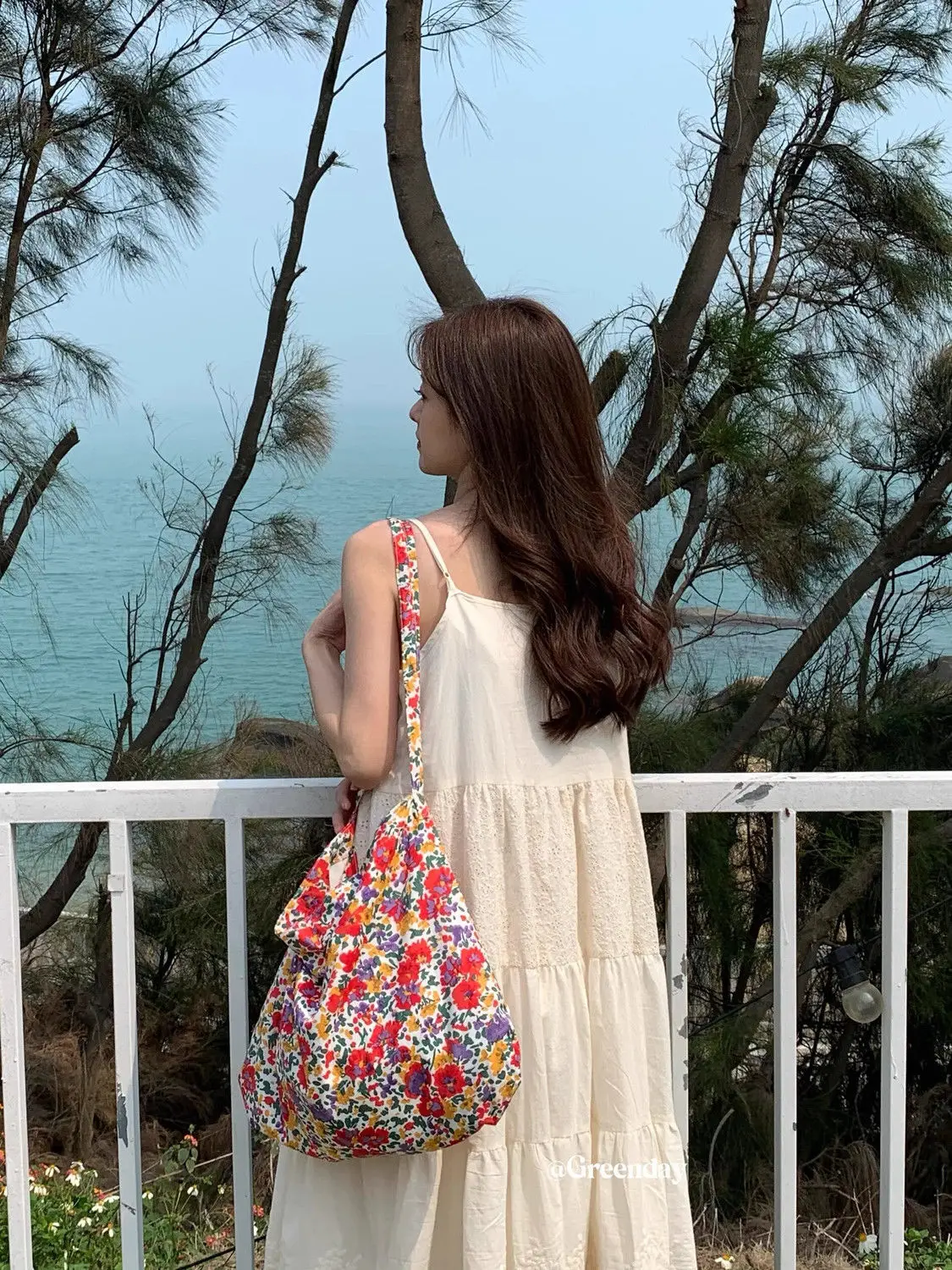 Vintage Floral Canvas Shoulder Bag Spring Summer New Fresh Girl Style Large Capacity Tote Bag — feature 1