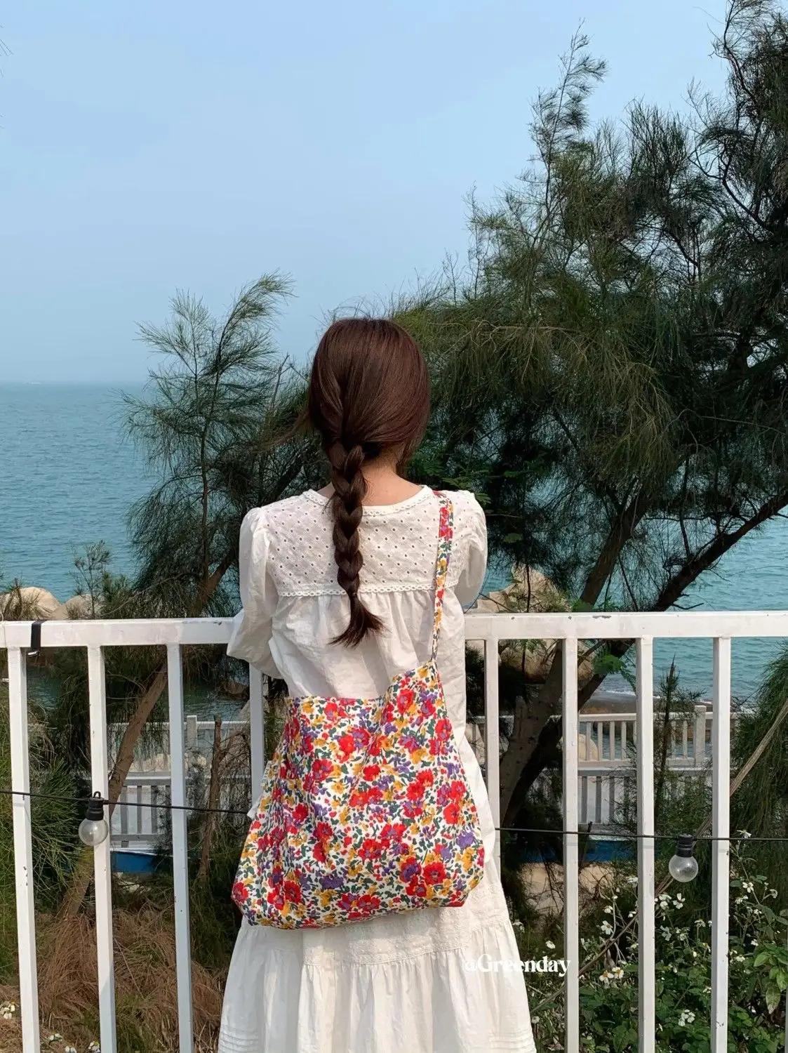 Vintage Floral Canvas Shoulder Bag Spring Summer New Fresh Girl Style Large Capacity Tote Bag — feature 6
