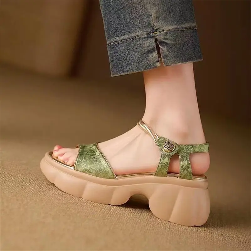 Guofeng Open Toe Platform Sandals Women's Soft Leather Outer Wear Flat Buckle Roman Shoes Summer New All-match Sandals - Image 4