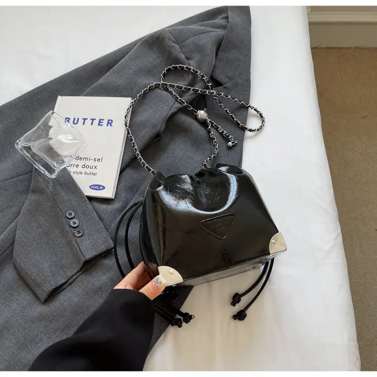 Silver Chain Bucket Bag for Women 2024 — feature 26
