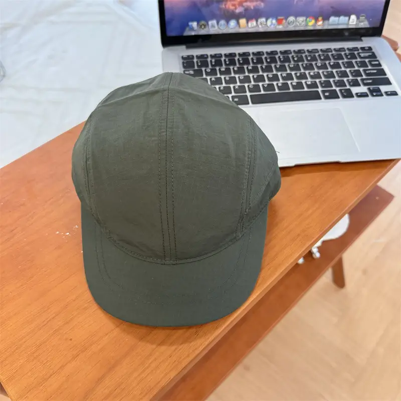American-style Black Baseball Cap for Men Women - Image 5