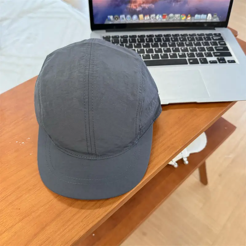 American-style Black Baseball Cap for Men Women - Image 6