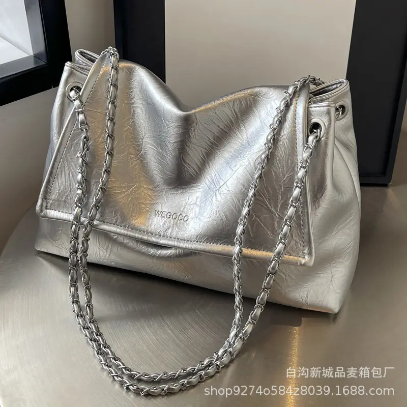 Women Chain Crossbody Bag Large Capacity Cream - Image 5