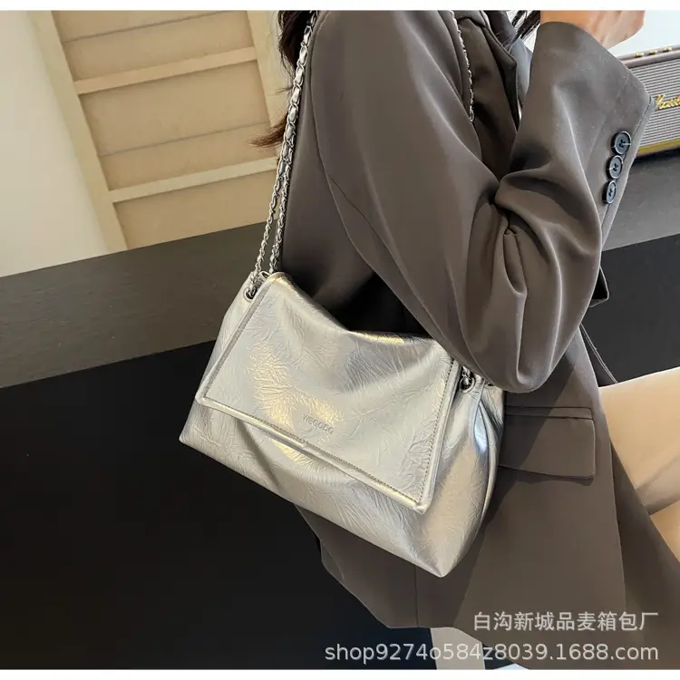 Women Chain Crossbody Bag Large Capacity Cream — feature 12
