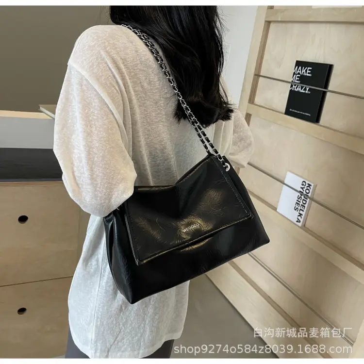 Women Chain Crossbody Bag Large Capacity Cream — feature 19