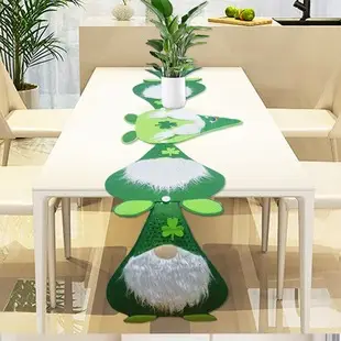 Christmas Stockings Set with Palm & Flower Design — feature 21