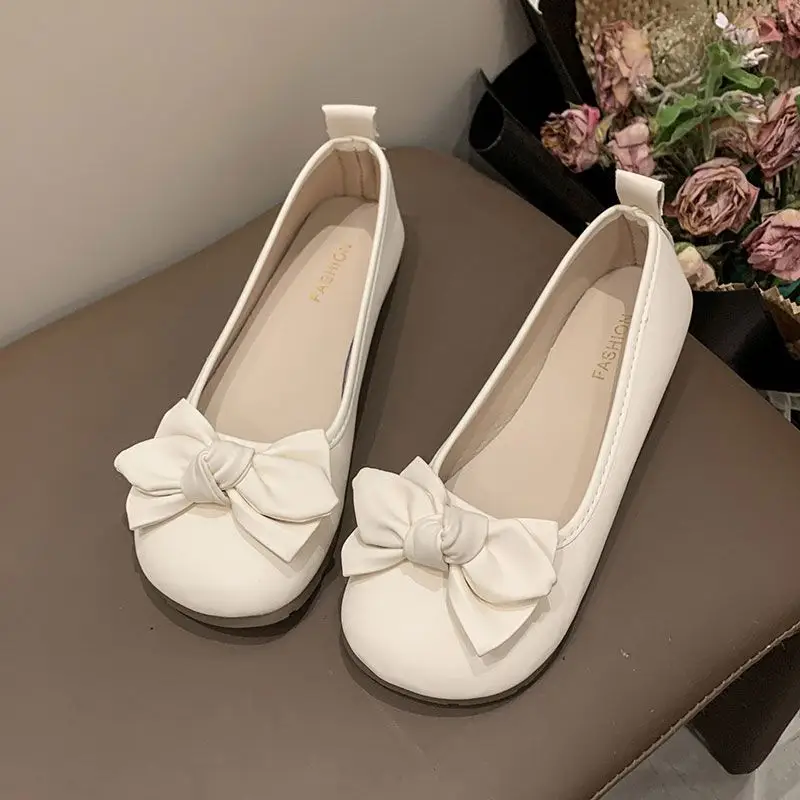 Foreign Trade Women's Shoes Shallow Mouth Casual Shoes 2025 Spring New Versatile Work Clothing Flats Flats Heel Korean Style Trade Shoes - Image 2