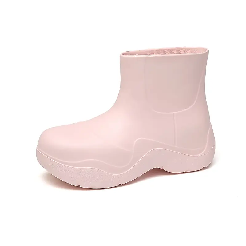 Internet Celebrity's Same Style Rain Boots, New Short Boots, Lightweight Thick-Soled Rubber Shoes for Students in Rainy Days, Waterproof, Non-Slip, Wear-Resistant Outdoor Water Shoes