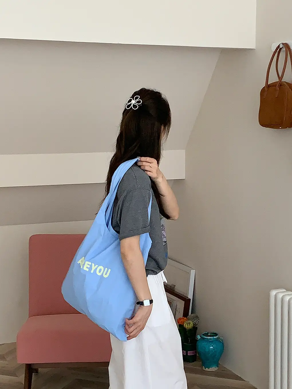 Fresh Summer Large Capacity Blue Shoulder Bag — feature 11