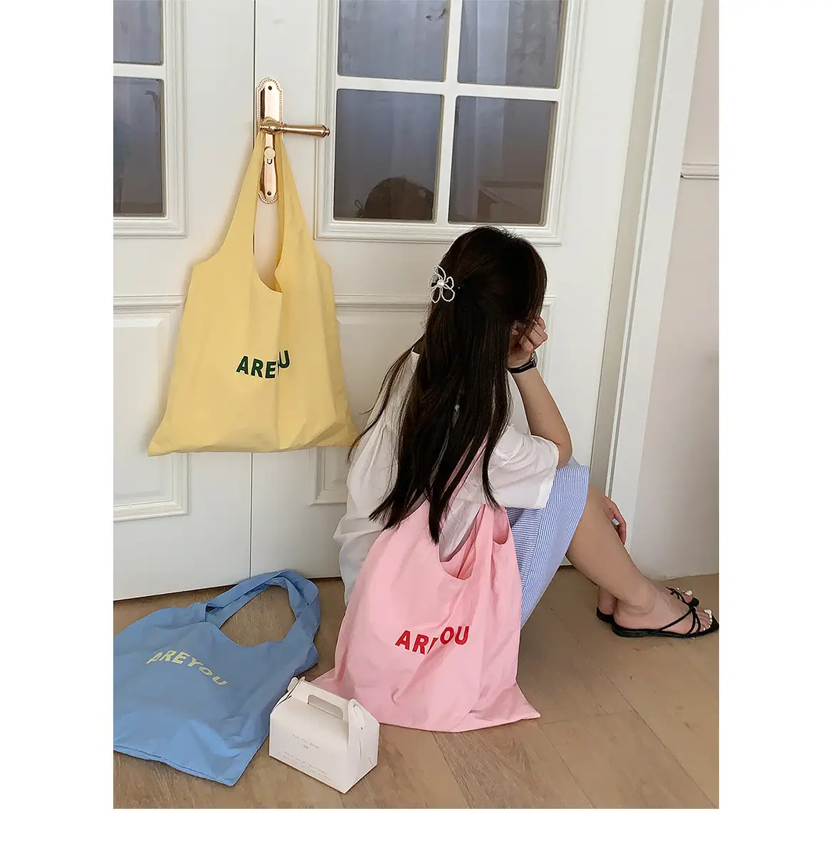 Fresh Summer Large Capacity Blue Shoulder Bag — feature 2