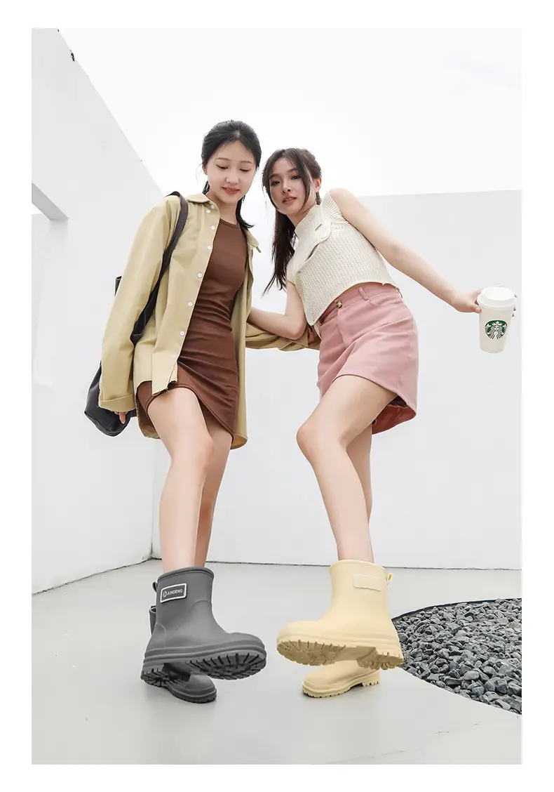 Fashionable All-match Women's Mid-length Rain Boots Outer Wear Waterproof fleece-lined Warm Adult Rain Boots Kitchen Non-slip Work Water Shoes — feature 11