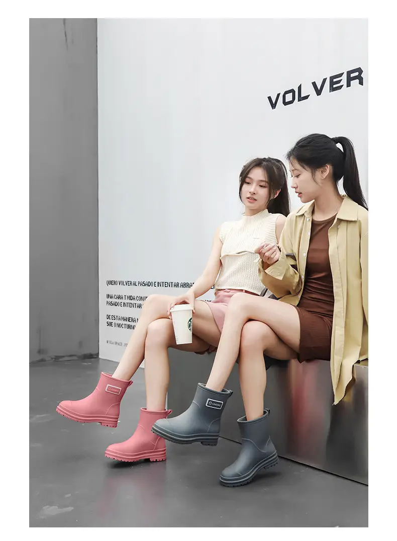 Fashionable All-match Women's Mid-length Rain Boots Outer Wear Waterproof fleece-lined Warm Adult Rain Boots Kitchen Non-slip Work Water Shoes — feature 25