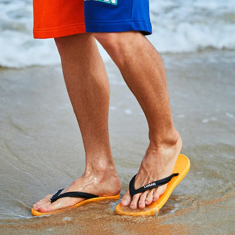 Fashionable Soft-Soled Non-Slip Flip-Flops for Men, Trendy Style, Wear-Resistant, Summer Casual Outdoor Wear, Young Men's Flip-Flops, Beach Slippers - Image 5