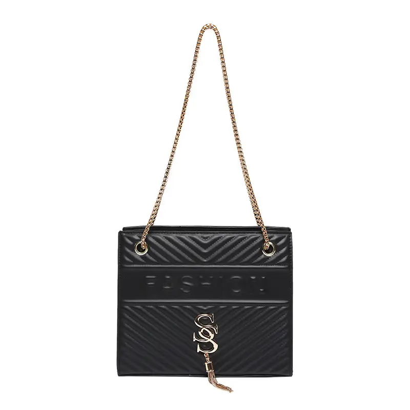 Elegant Gold Chain Crossbody Bag for Women 2024 - Image 4