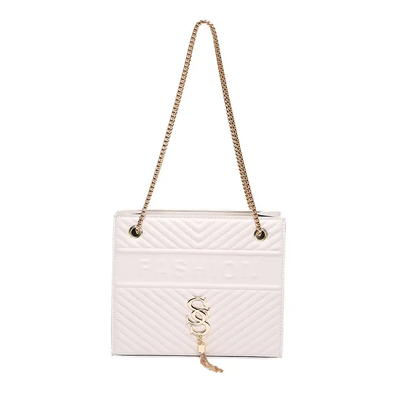 Elegant Gold Chain Crossbody Bag for Women 2024 - Image 5