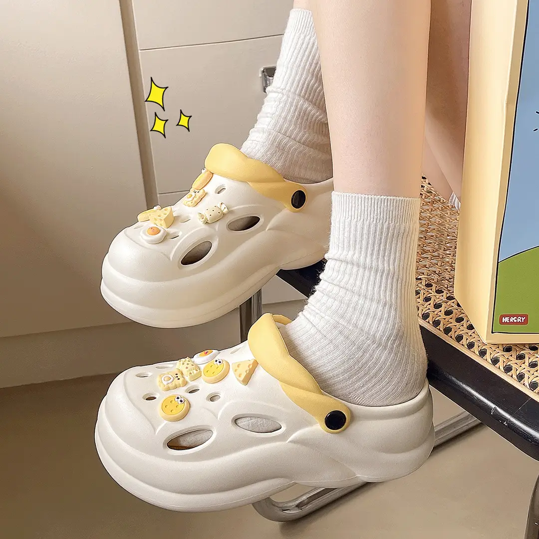 Women's Clogs with Thick Soles, Summer 2026 New Model, Non-Slip Home and Beach Eva Sandals, Slippers for Women, Suitable for Outdoor Wear - Image 9