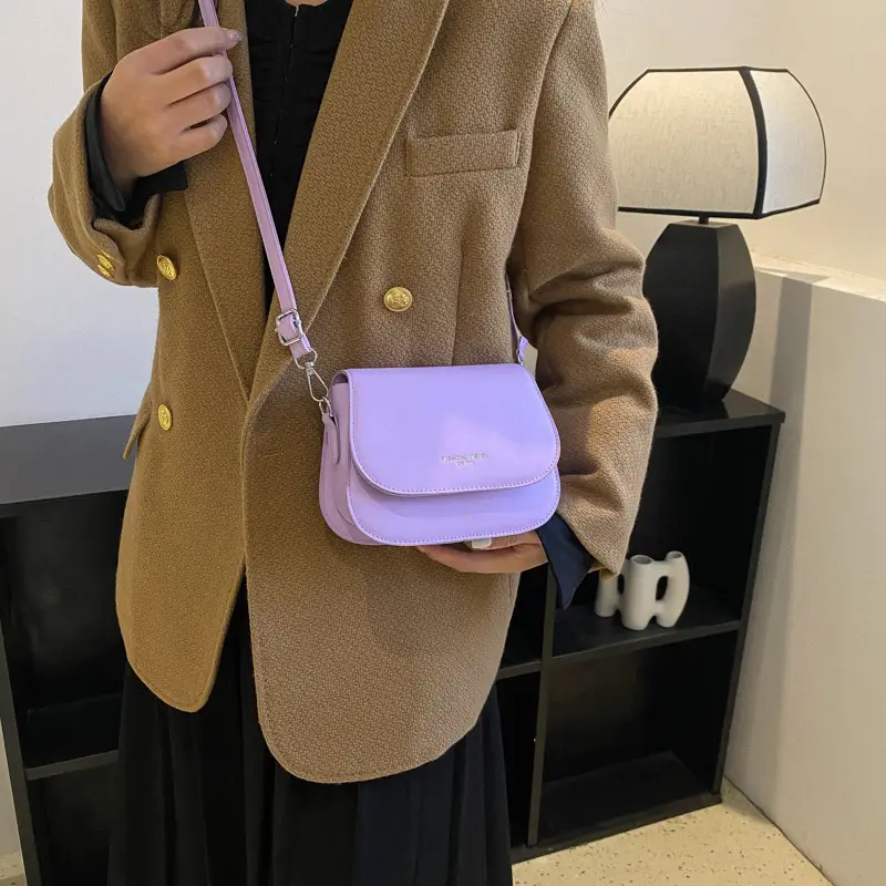 Trendy Blue Saddle Crossbody Bag for Women 2026 - Image 9