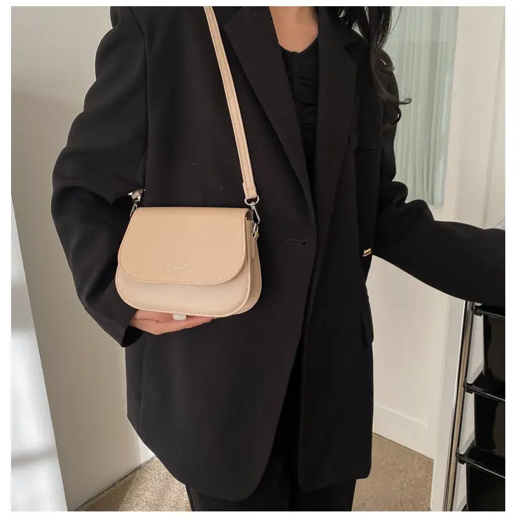 Trendy Blue Saddle Crossbody Bag for Women 2026 — feature 13