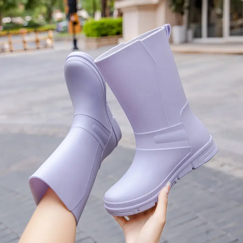 New Rain Boots Fashion Women's Rain Boots Outer Wear Adult Middle Tube Non-slip Soft Bottom Water Shoes Kitchen Work Waterproof Rubber Shoes