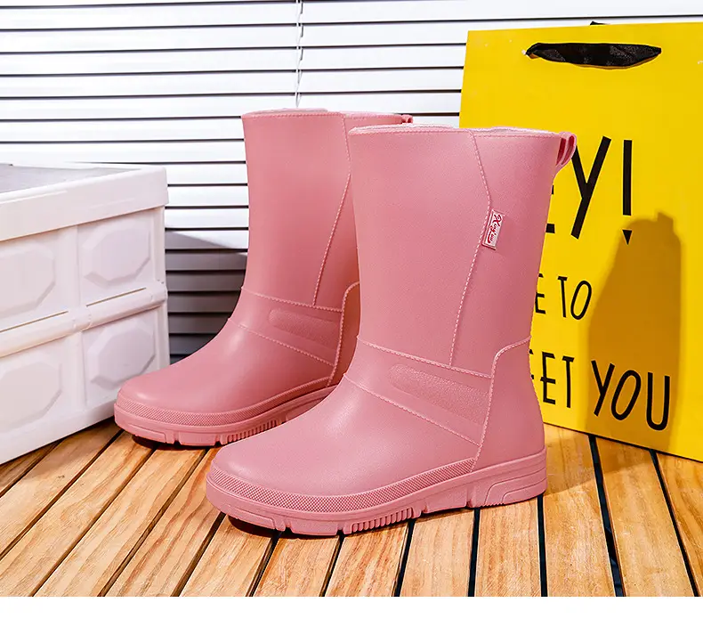 New Rain Boots Fashion Women's Rain Boots Outer Wear Adult Middle Tube Non-slip Soft Bottom Water Shoes Kitchen Work Waterproof Rubber Shoes — feature 12