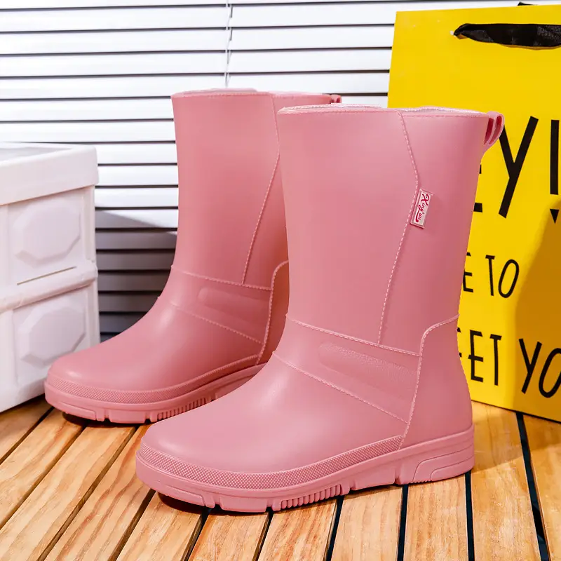 New Rain Boots Fashion Women's Rain Boots Outer Wear Adult Middle Tube Non-slip Soft Bottom Water Shoes Kitchen Work Waterproof Rubber Shoes