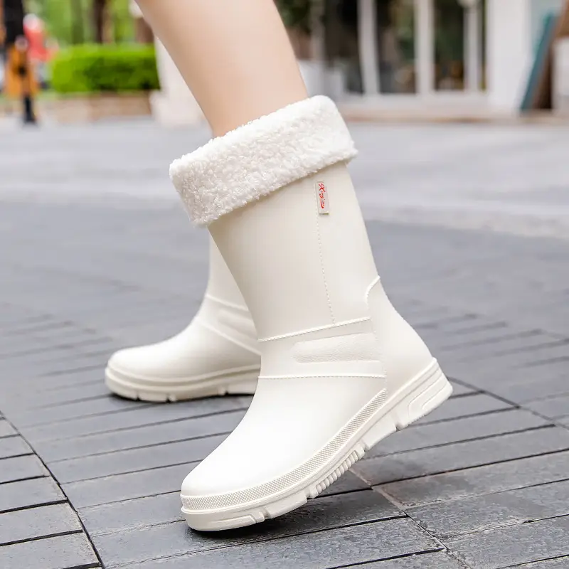 New Rain Boots Fashion Women's Rain Boots Outer Wear Adult Middle Tube Non-slip Soft Bottom Water Shoes Kitchen Work Waterproof Rubber Shoes
