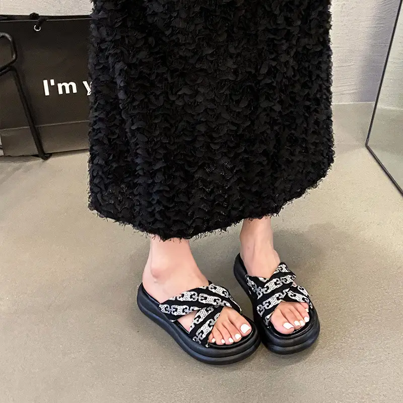 Thick-Soled Slippers for Women's Summer Outer Wear Wholesale New Exquisite French Style Beautiful High-End Thai Seaside Beach Sandals