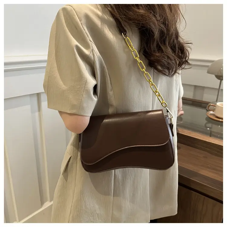 White Square Crossbody Bag with Gold Chain — feature 12