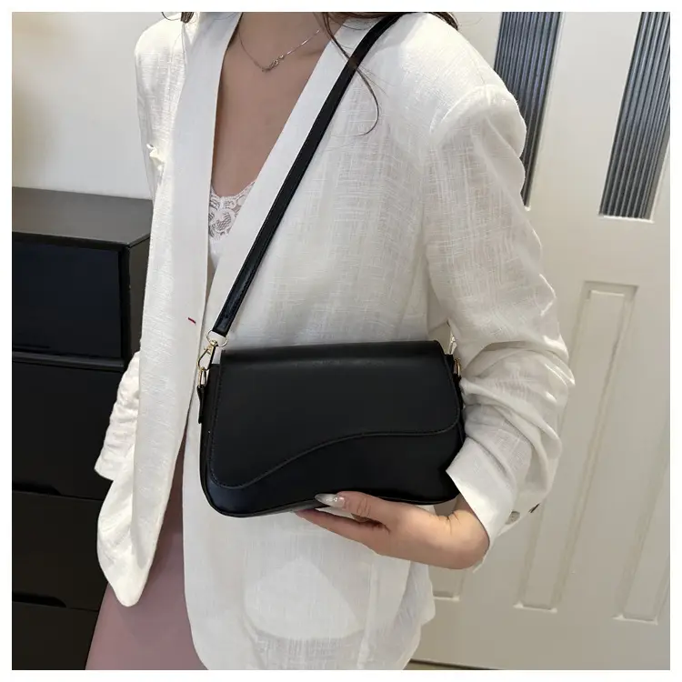 White Square Crossbody Bag with Gold Chain — feature 17