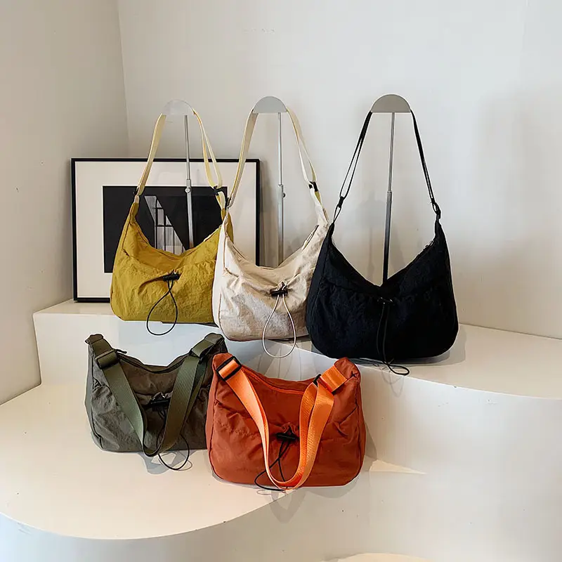 Black Pleated Shoulder Bag for Women 2025 - Image 7